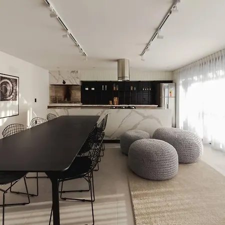 Loft Com Sacada, Lareira E Garagem No Parque Una Pelotas Exterior photo