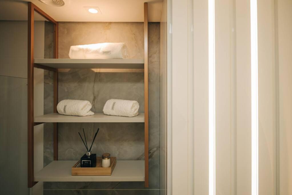 Loft Com Sacada, Lareira E Garagem No Parque Apartamento Pelotas