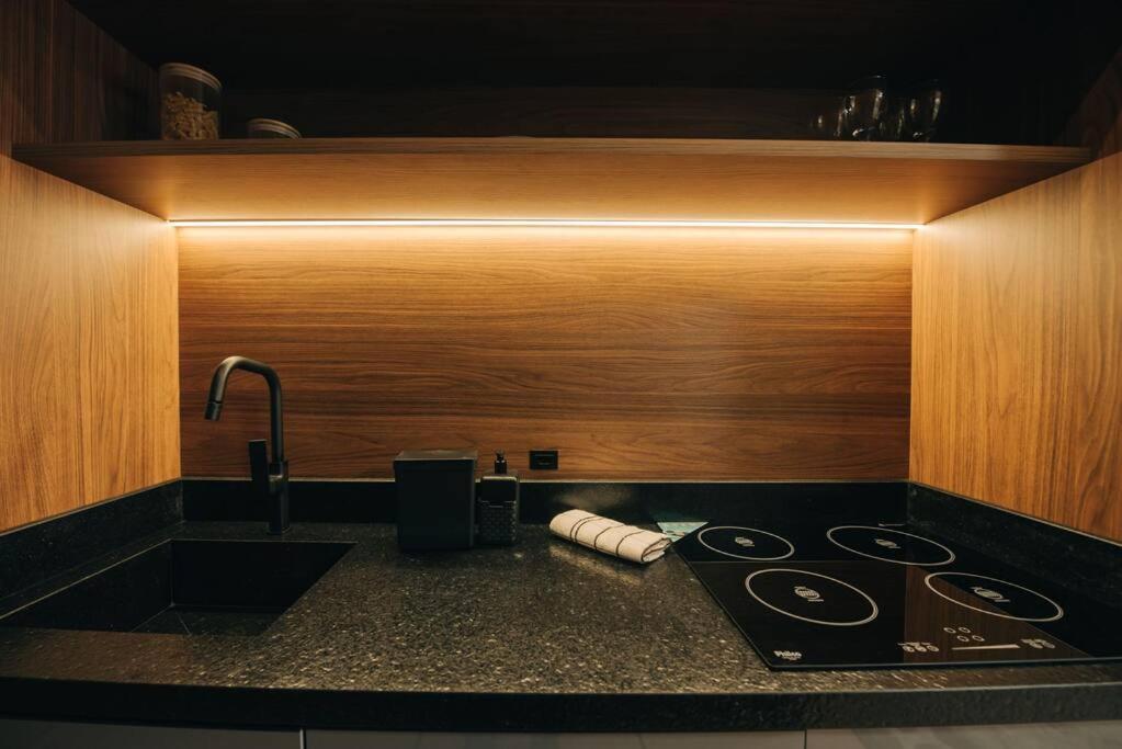 Apartamento Loft Com Sacada, Lareira E Garagem No Parque Pelotas