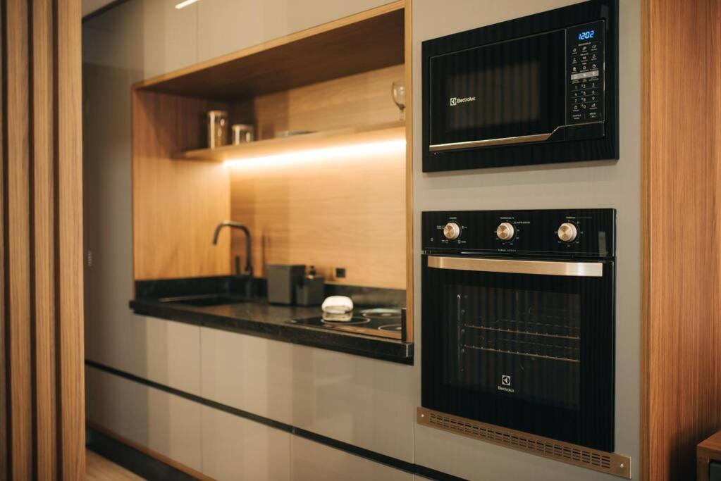 Loft Com Sacada, Lareira E Garagem No Parque Apartamento
